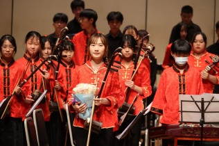 1140620《跨界樂響》5校9團聯合親子音樂會【東信國樂團、森巴鼓團、直笛團、踢踏舞團】+ 特邀【國立台灣戲曲學院國樂團、成功國中管絃樂團與絲竹室內樂團、武崙國小弦樂團、建德國小合唱團】:509343219_689390310535915_2652854745726310889_n